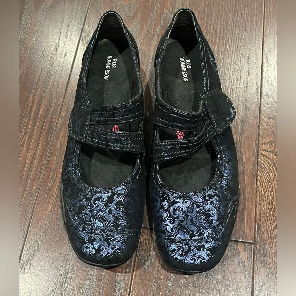 Ros Hommerson Womens Chelsea Blue Jacquard Leather Size 12 SS